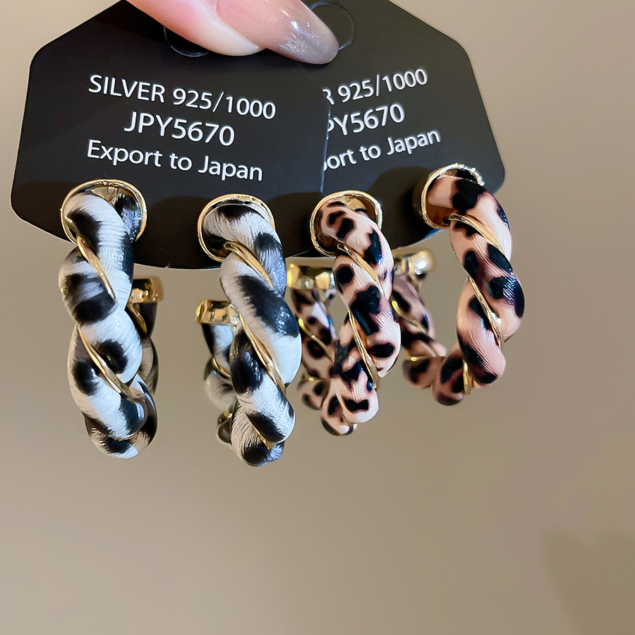 Leatherwork Rings - 2025 Trendy Leopard Print Big Hoop