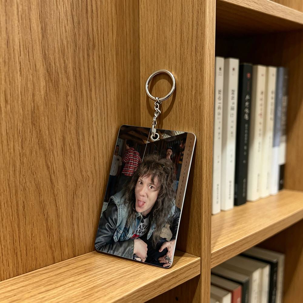 actor J-Joseph Quinn Cat Badge - Leather Work Is ulasan dan harga